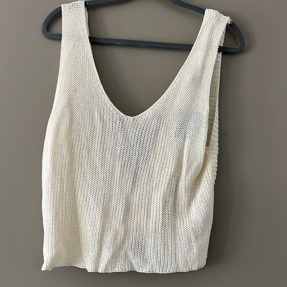 NWT Forever 21 Cream Knotted Sleeveless Top Size XXL - Picture 4 of 4